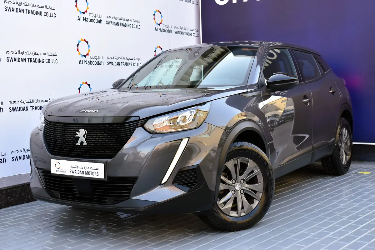 Peugeot 2008 2023 — photo 1 of 14
