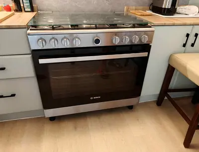 Bosch Gas Cooker 90x60 cm latest model neat and clean good condition same like new condition