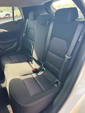 2019 Infiniti Q30 缩略图 18