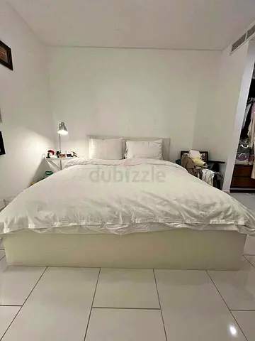 IKEA Malm queen size bed with ikea mattres