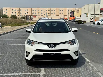 Toyota Rav 4 2017 GCC VX Full Oftion Push Start Sunroof Leather Seat