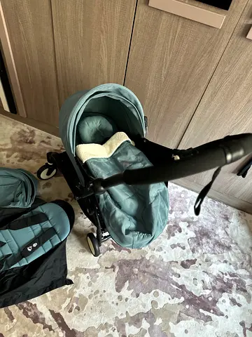 Yoyo2 stroller in perfect and clean condition with newborn pack