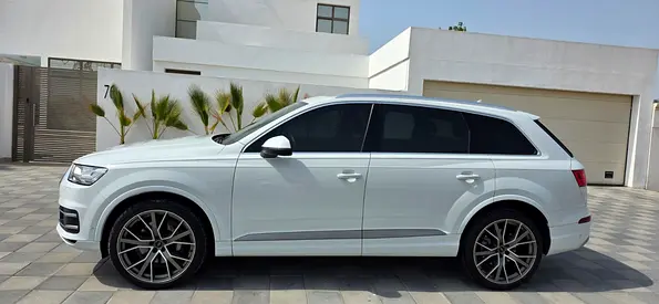 صورة مصغرة 6 لـ 2019 AUDI Q7