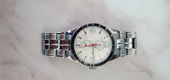 Cruiser hand watch