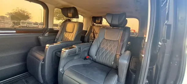 Toyota Granvia Premium, миниатюра 9