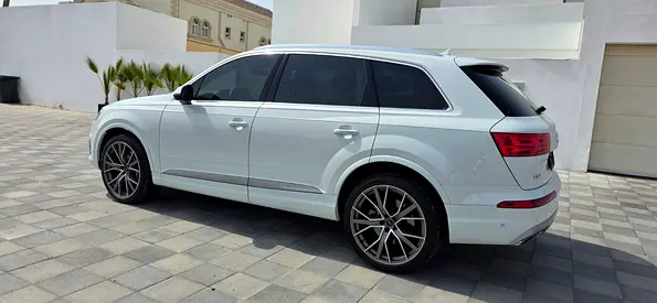 صورة مصغرة 7 لـ 2019 AUDI Q7