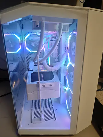 Intel Core Ultra 9 285K , GPU 5090 64GB DDR5 , 4TB