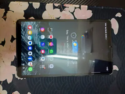 Samsung A9  ( 4 gb RAM + 64 gb ROM )