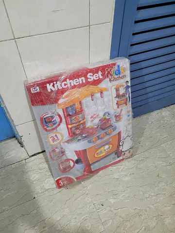 Brand new Kitchen Set 31 Pcs. For Kids ages 3+