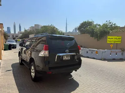 Toyota prado 2011 model GCC TX.L Top option sunroof 100% original paint single owner