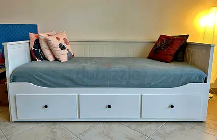 Ikea Day bed with two mettreses available in perfect condition