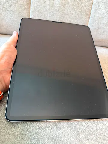 Apple iPad Pro 12.9” M2 – 1TB – Cellular – With Apple Pencil  Case – Excellent Condition