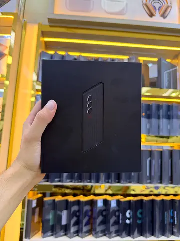 Samsung Galaxy Z Fold Special Edition 512 GB Brand New