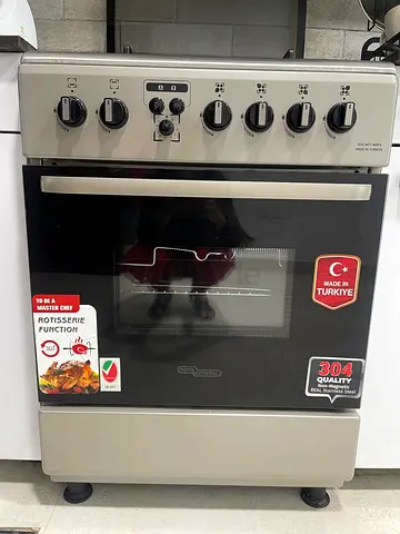 Gas cooking range