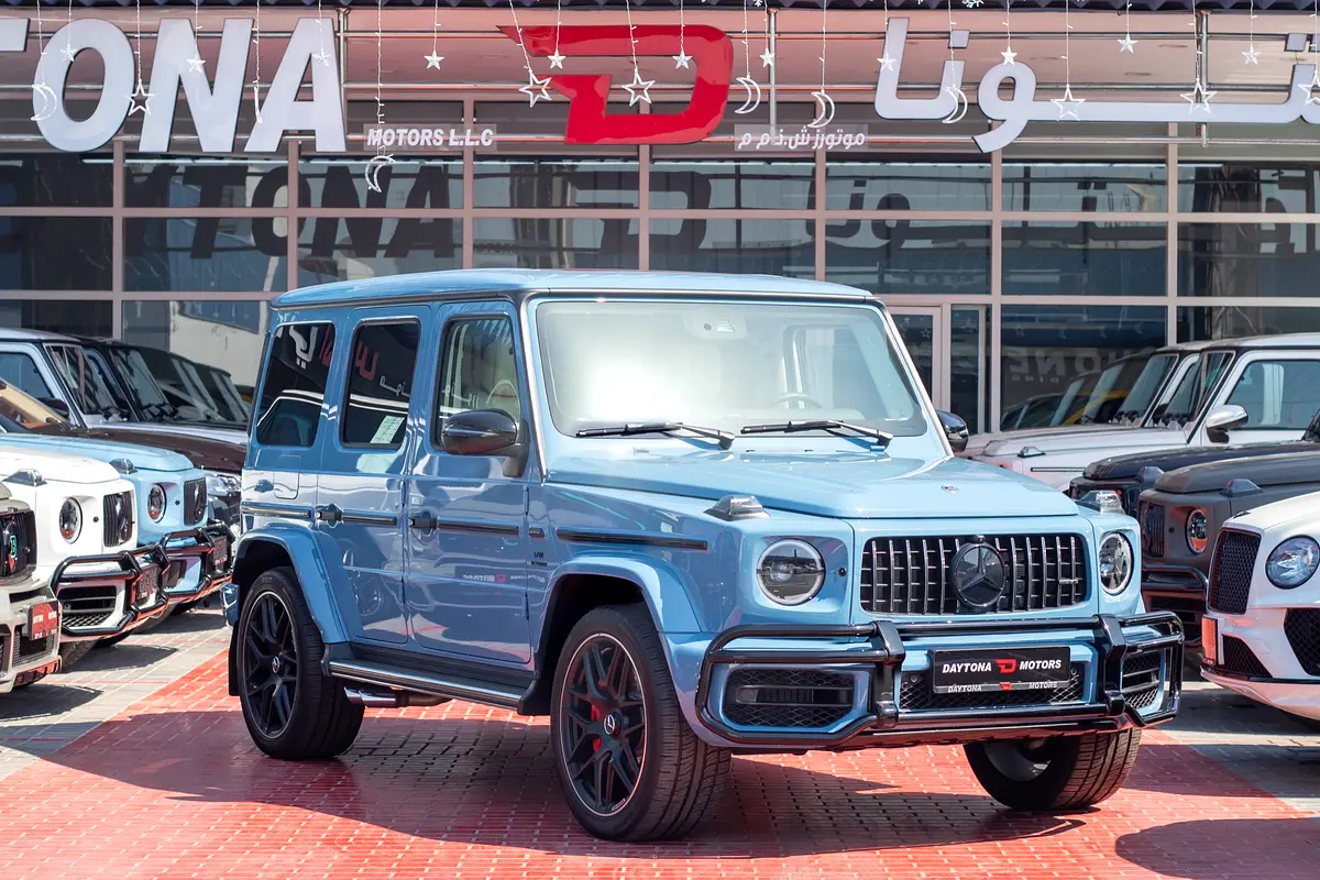 Mercedes-Benz G-Class 2023 — photo 1 of 16