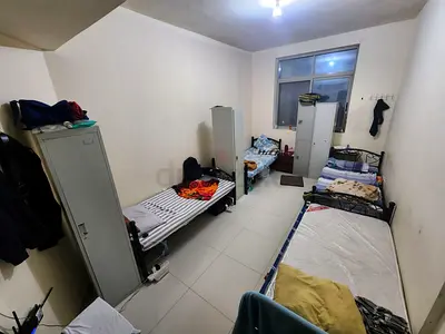 BED SPACE AVAILABLE with attached bathroom for MALAYALI BACHELOR, SHABIA -10,Near NMC HOSPITAL