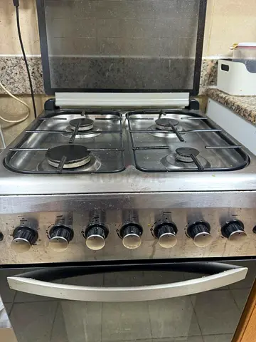 Gas Stove with Four Burners