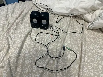 Multimedia Speakers with Cables 150AED NEGOTIABLE