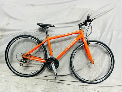 Road or hybrid bike trek