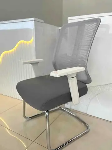 Brand New visitors office chairs