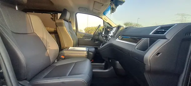 Toyota Granvia Premium, миниатюра 13