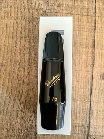 Vandoren Jumbo Java Tenor Sax T75