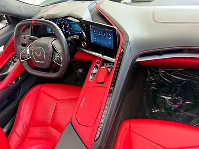 صورة 4 لـ 2024 Chevrolet CORVETTE