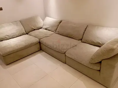 Pan Emirates pianca modular feather 🪶 filled sofa