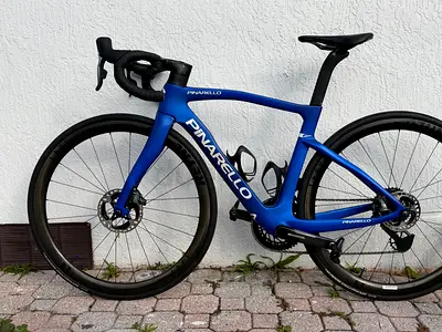 2024 Pinarello F5 46.5– SRAM Force AXS – Reynolds AR41 Carbon – Immaculate + THULE HARDCASE ROADTRIP