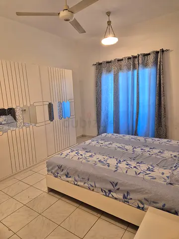 Spacious firnished room with balcony for rent
