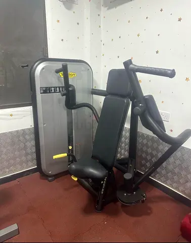 Technogym Pectoral  - AED 6000