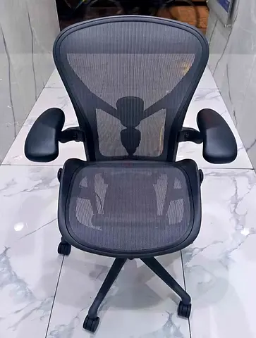 Selling For Herman Miller Remastered Aeron Chair Size B Fully Loaded