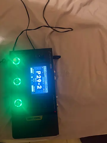 My hotone ampero one guiter pedal for sale