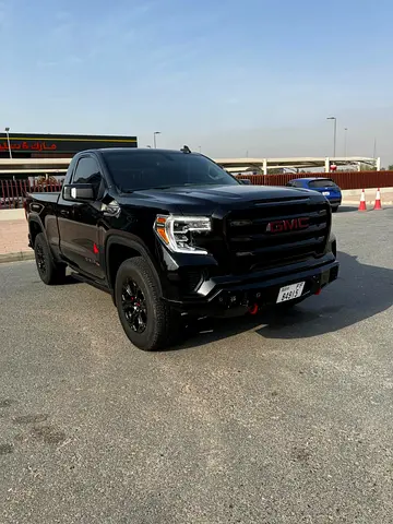 GMC SIERRA 2021 GCC IN PERFECT CONDITION