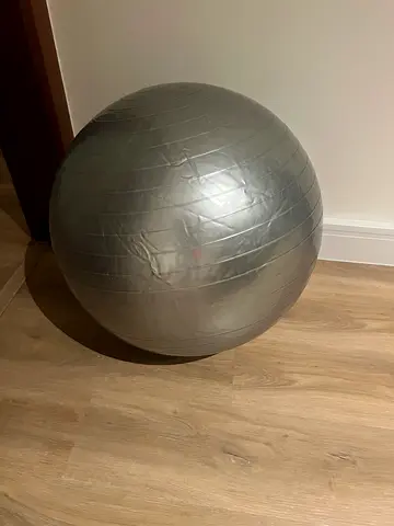 55cm yoga ball