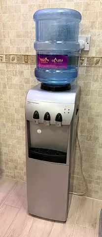 Hitachi Water Dispenser
