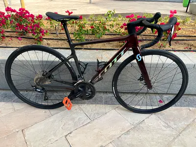 Carbon road bike Scott Addict XS, Shimano 105