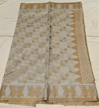 Traditional Indian Saree - New