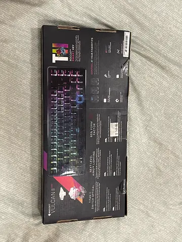 Gaming Keyboard - ROCCAT Vucan II