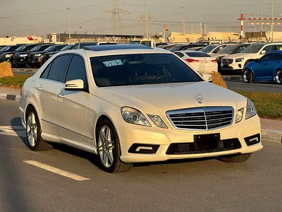 Mercedes-Benz E550 V8 Neat and Clean car ready to Drive