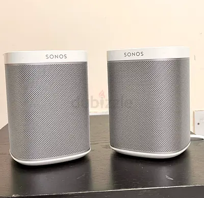 Sonos play 1 Speakers, pair