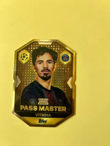 Football match attack vitinha chrome shield