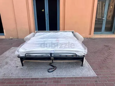 Natuzzi premium quality sofa bed With mattress