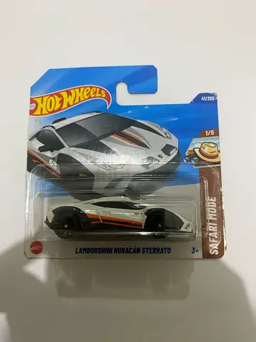 Hot Wheels Lamborghini Huracan Sterrato