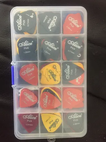 Guitar picks