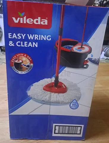 Vileda Easy Wring  Clean Mop