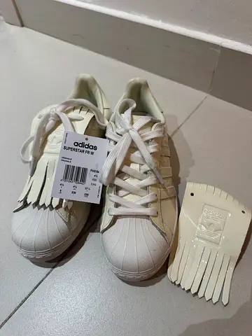 Brand new Adidas Superstar Sneakers in White Cream size 37.5