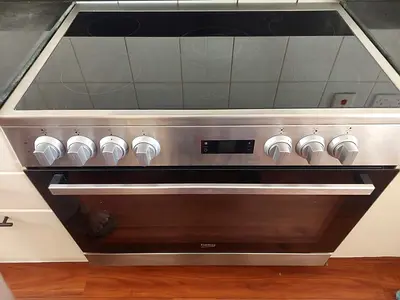 Stainless Steel Cooking Range with Oven beko brand 90cm wide