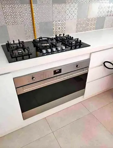 Smeg Modern Kitchen Oven and Cooktop Set 90cm wide