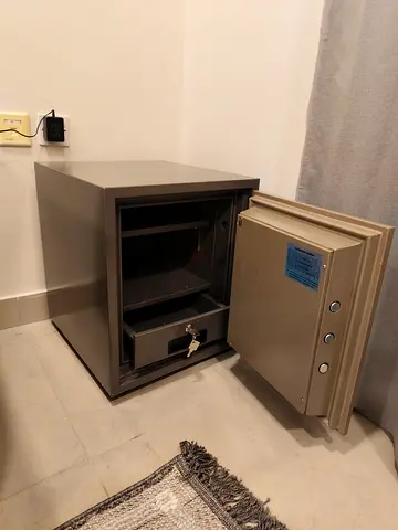 80 Kg Safe Locker New For Sale